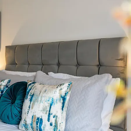 The Ebor House - With Hot Tub * York